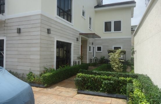 Fully Furnished Luxury 5 Bedroom Detached House