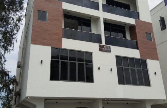 Grandiose 5 Bedroom Semi-Detached Duplex with Excellent Facilities