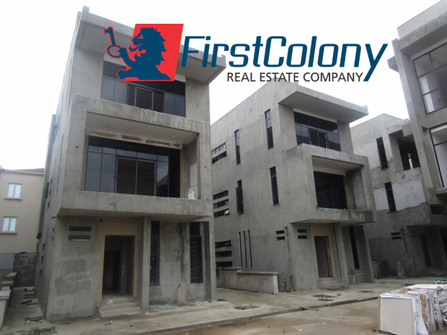 Ongoing 5 Bedroom Detached Duplex within A Serviced Residential Court