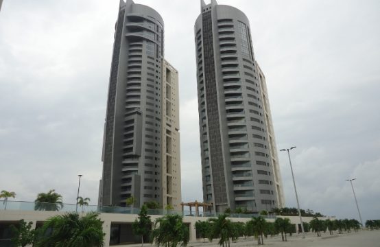 Exquisite 3 Bedroom Apartment with Excellent Facilities