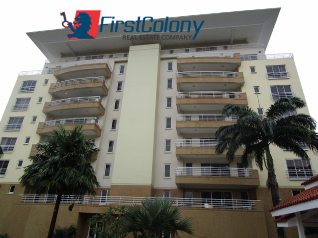 Upscale Luxury 3 Bedroom Apartment with Excellent Facilities