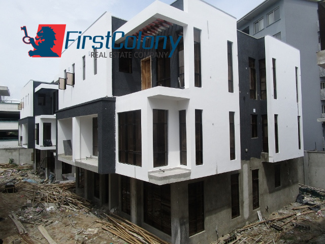 Newly Built 4 Bedroom Semi Detached Duplex with Excellent Facilities