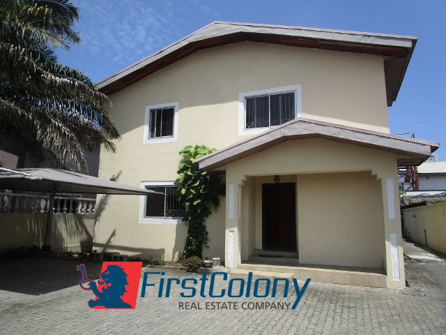 4 Bedroom Detached House with Ample Private Premises (Self Serviced)
