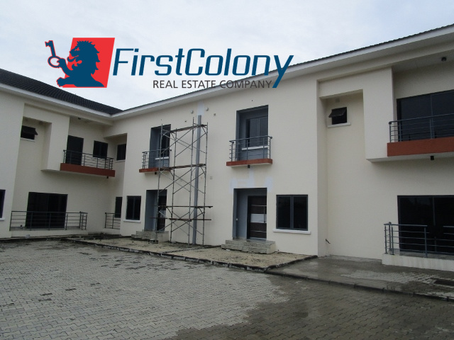 3 Unit of 5 Bedroom Terraced Duplexes on Lone Private Premises (New)
