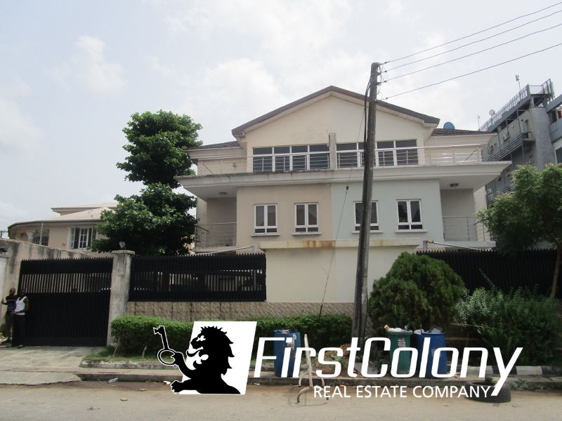 4 Bedroom Semi-Detached Duplex with Private Premises for Commercial Use