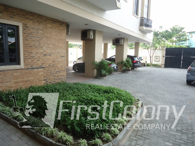 Upscale Luxury 2 Bedroom Apartment with Excellent Facilities